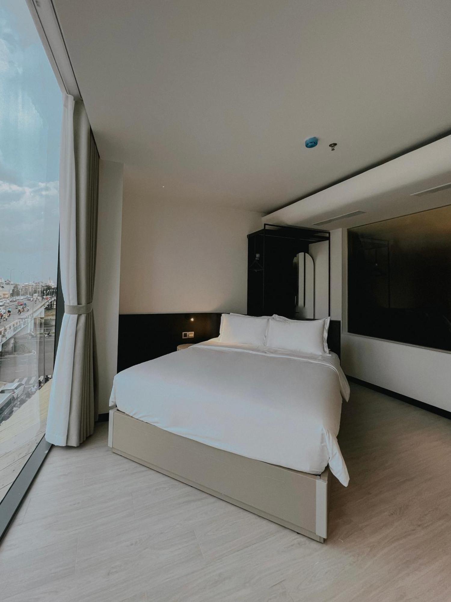 The Concept Hotel Hcmc- District 1 Ho Şi Min Dış mekan fotoğraf