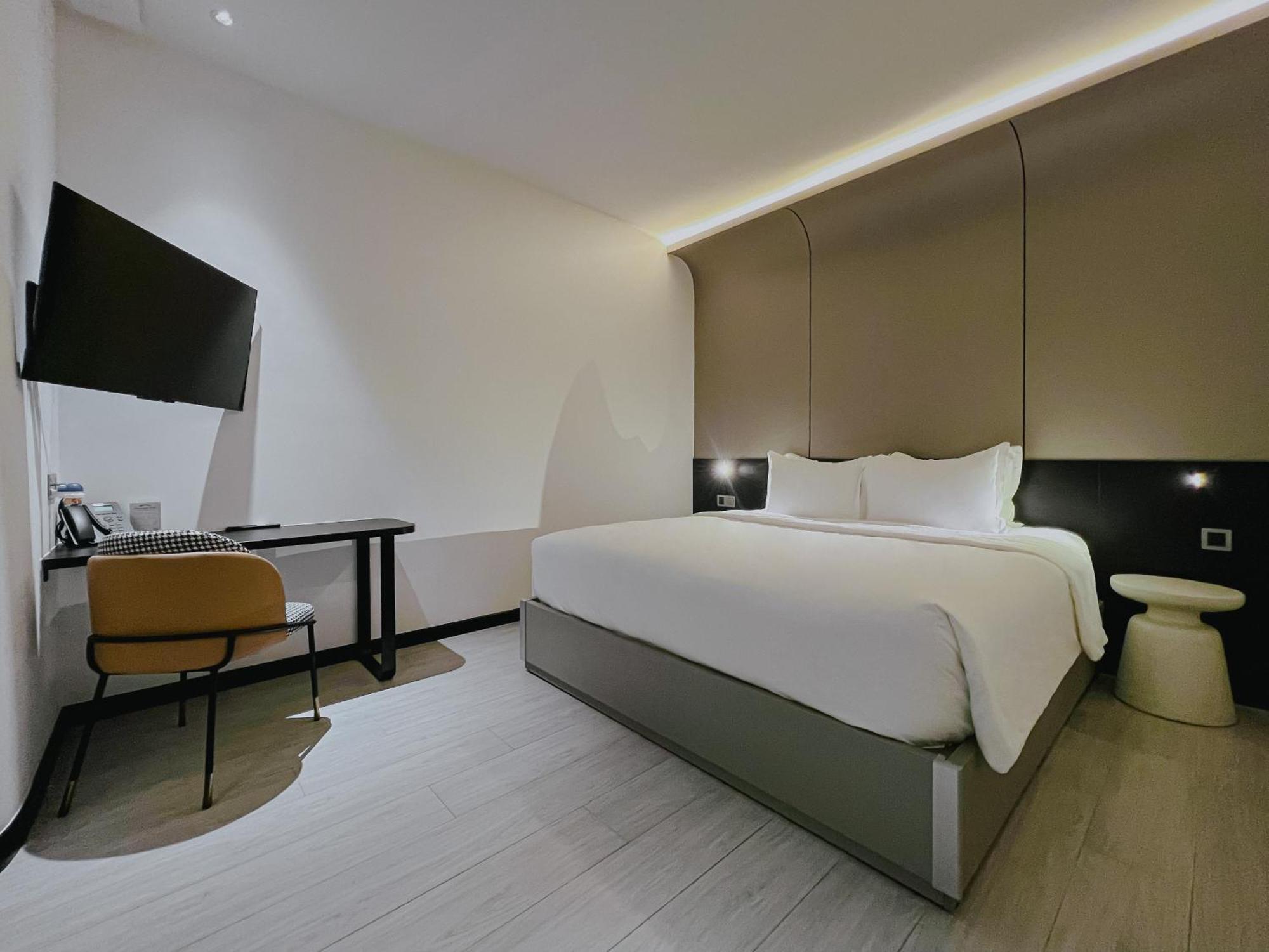 The Concept Hotel Hcmc- District 1 Ho Şi Min Oda fotoğraf